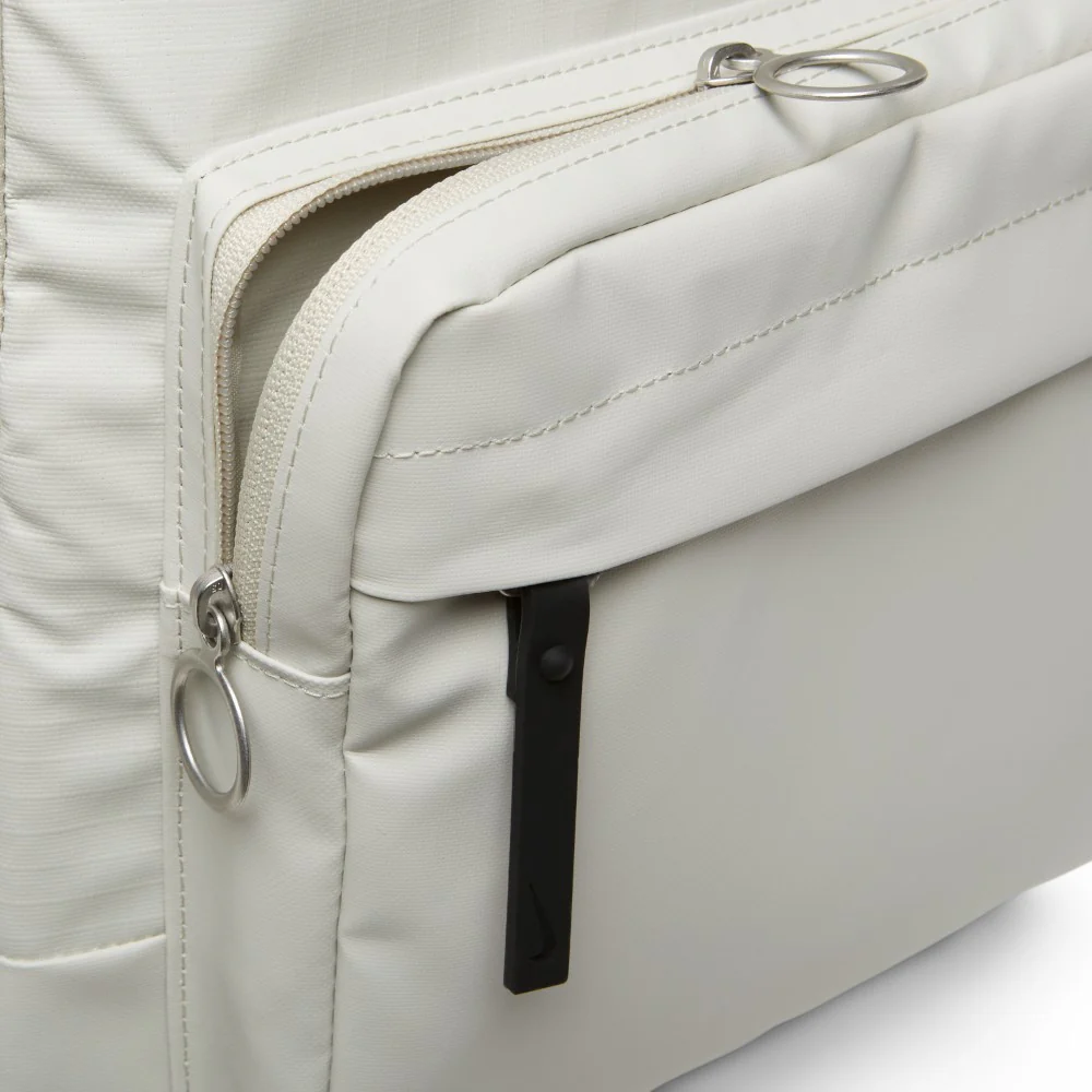 Heritage Winterized Eugene Backpack (23L) - Image 5