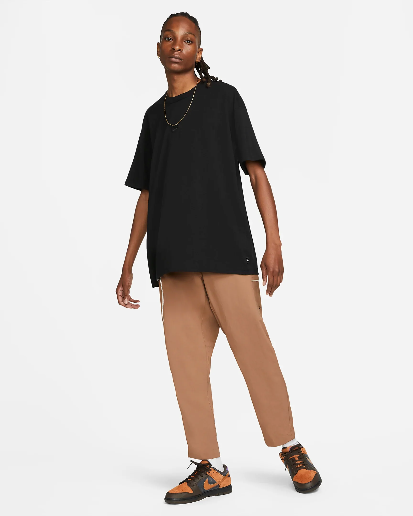 Sportswear Premium Essentials T-shirt - Image 9
