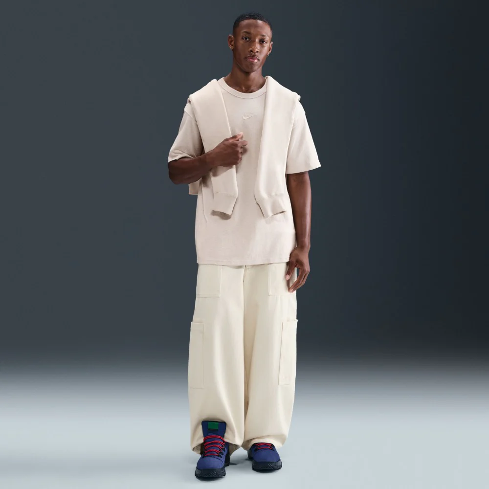 Sportswear Premium Essentials T-Shirt - Image 10