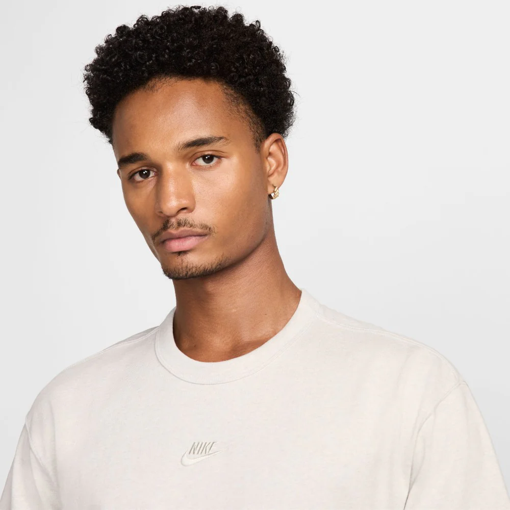 Sportswear Premium Essentials T-Shirt - Image 4