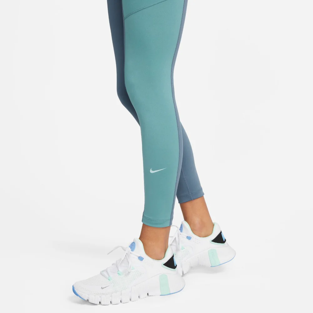 One Dri-Fit 7/8 Leggings - Image 3