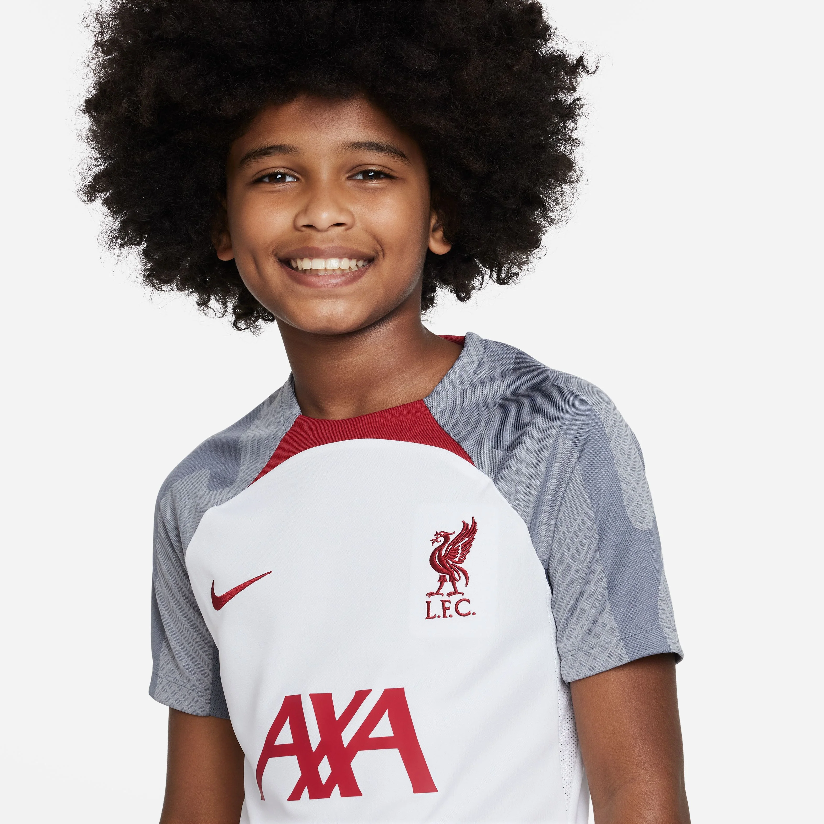 Liverpool FC Strike Short-Sleeve T-shirt - Image 3