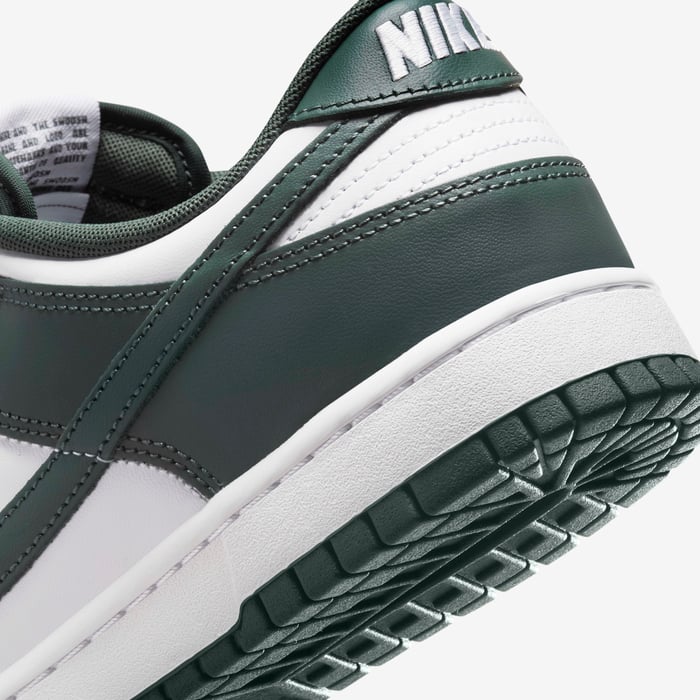 Dunk Low Retro Lifestyle Shoes - Image 4