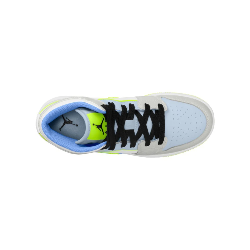 Air Jordan 1 Mid SE Lifestyle Shoes - Image 5