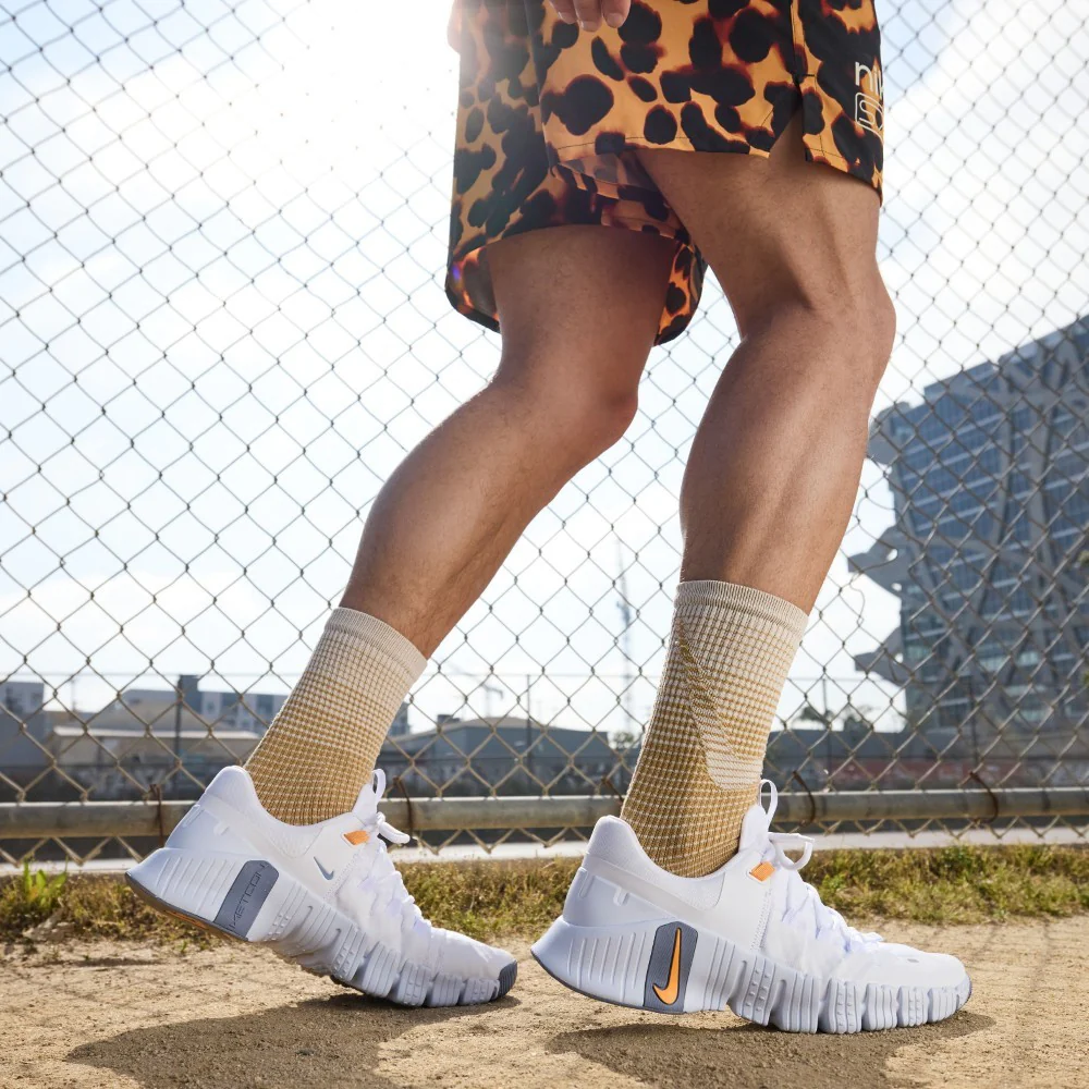 Free Metcon 5 Training Shoes - Image 11