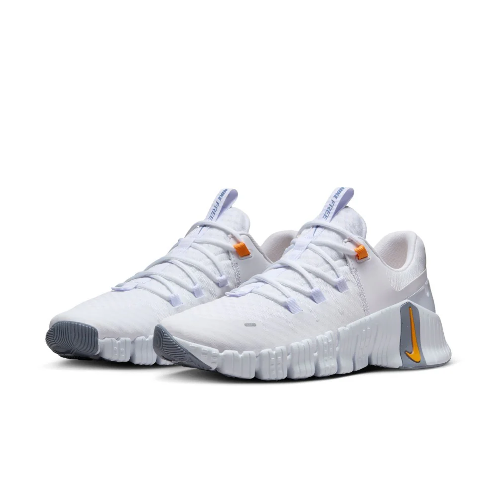 Free Metcon 5 Training Shoes - Image 4