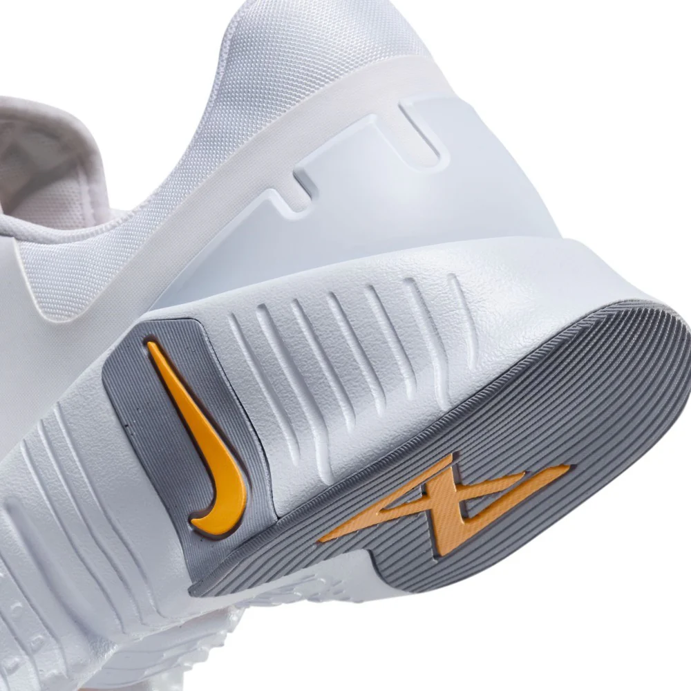 Free Metcon 5 Training Shoes - Image 9