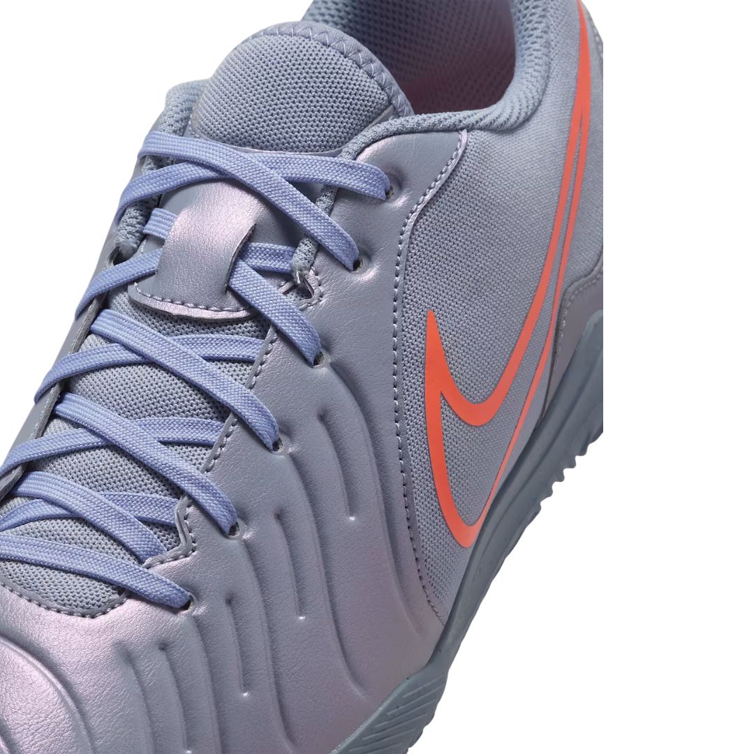 Tiempo Legend 10 Club Indoor/Court Low-Top Soccer Shoes - Image 5