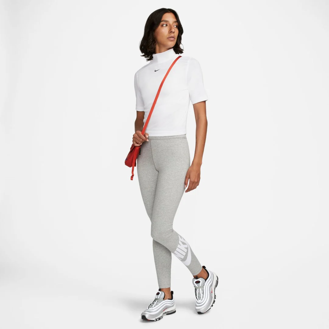 Classic High-Waisted Graphic Leggings - Image 5