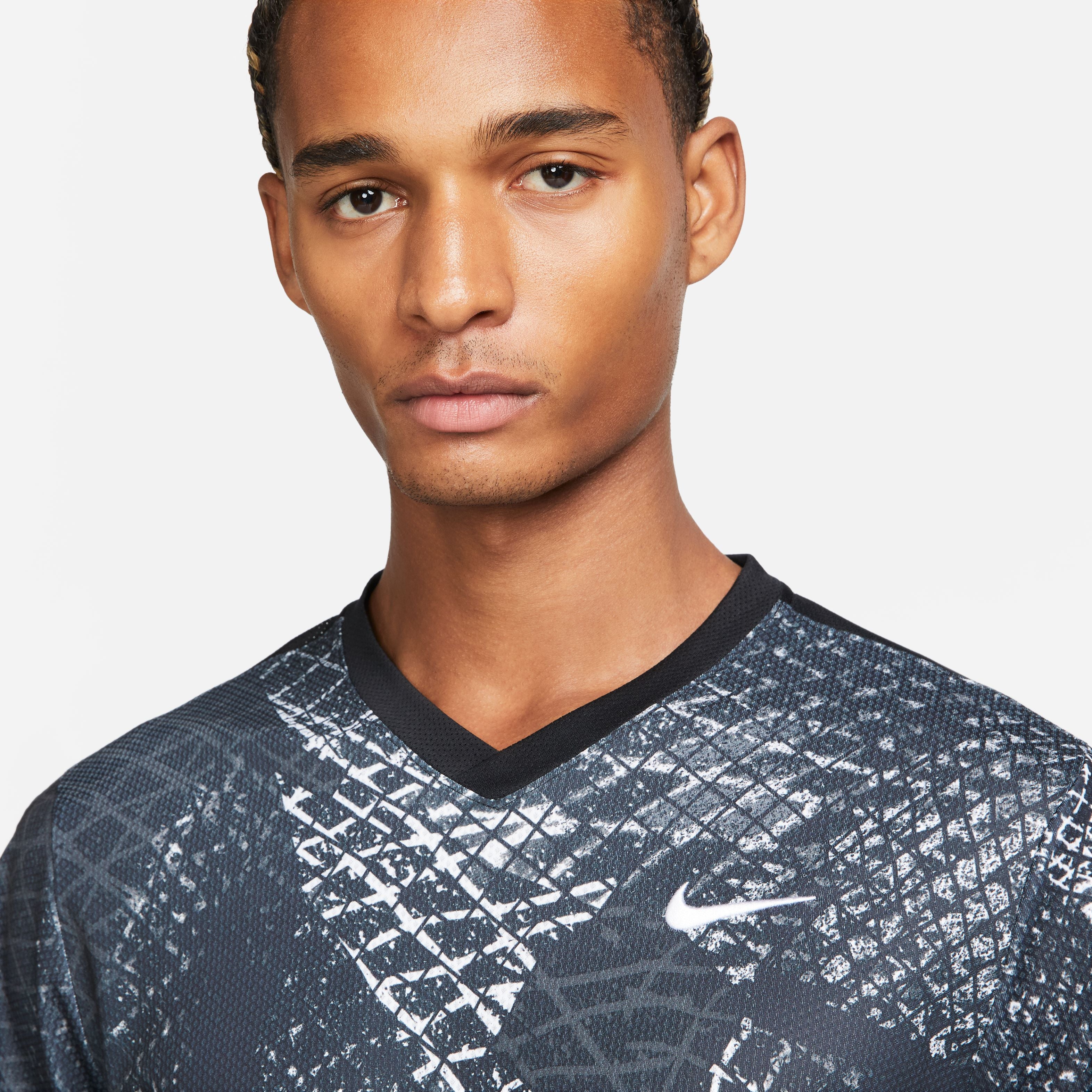 Court Dri-FIT Victory Novelty Tennis T-shirt - Image 4