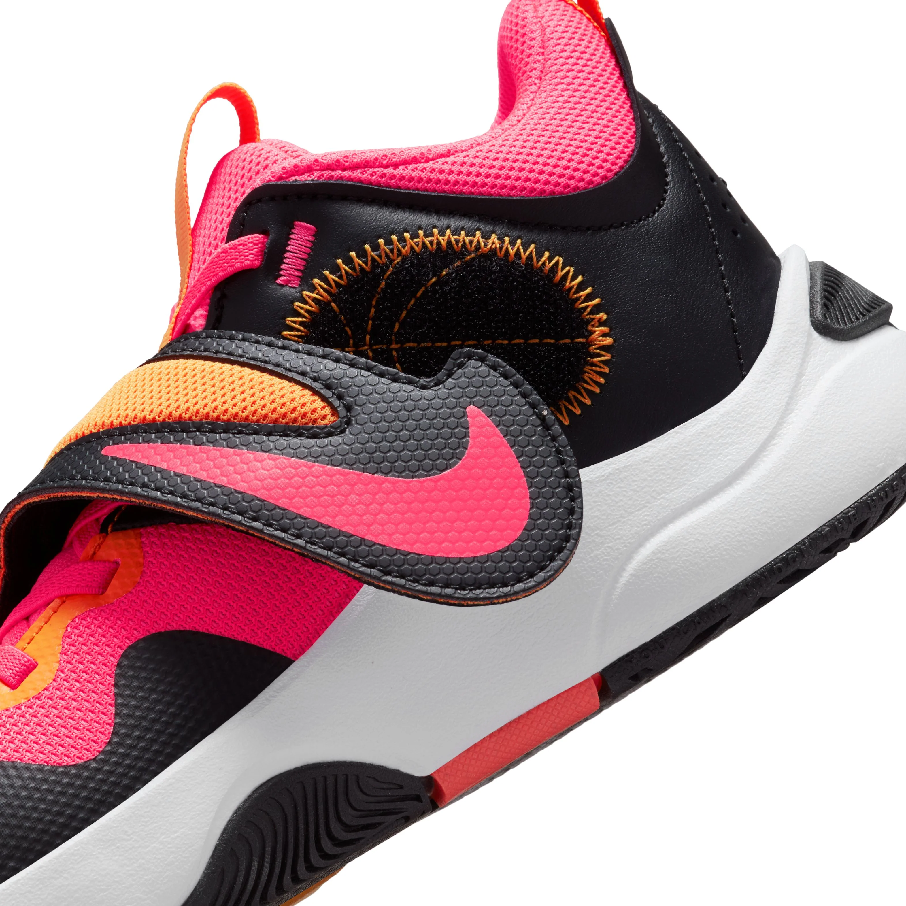 Team Hustle D 11 Basketball Shoes - Image 4