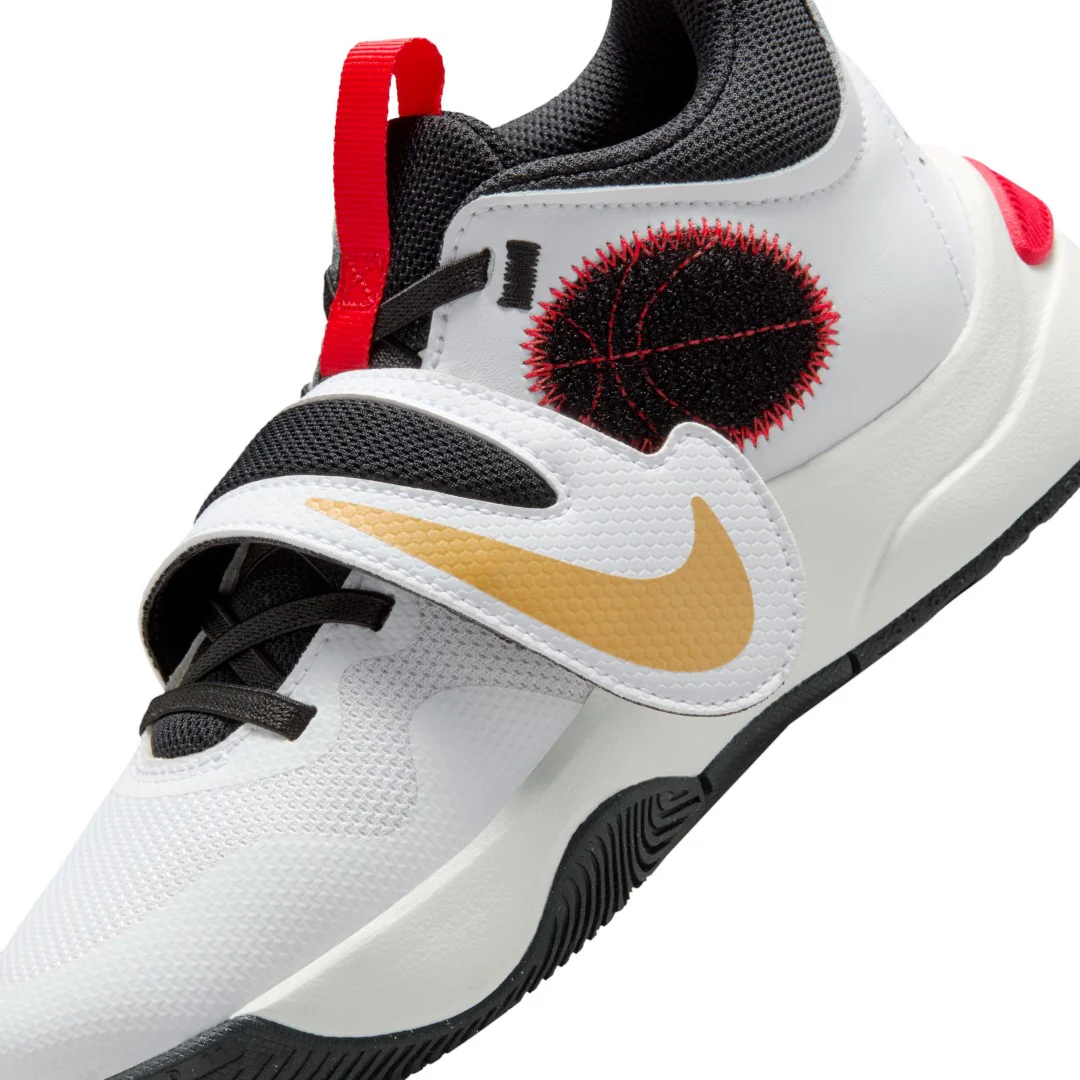 Team Hustle D 11 Basketball Shoes - Image 3