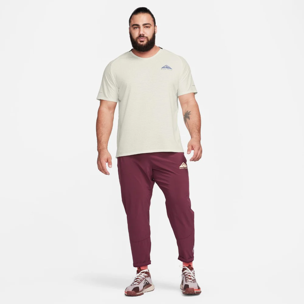 Trail Solar Chase Men's Dri-FIT Running T-shirt - Image 12