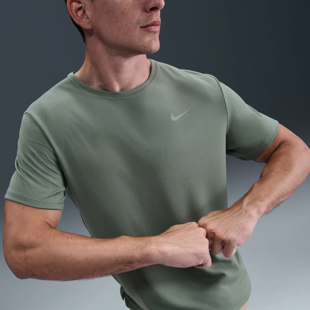 Miler Dri-FIT UV Short-Sleeve Running T-shirt - Image 8