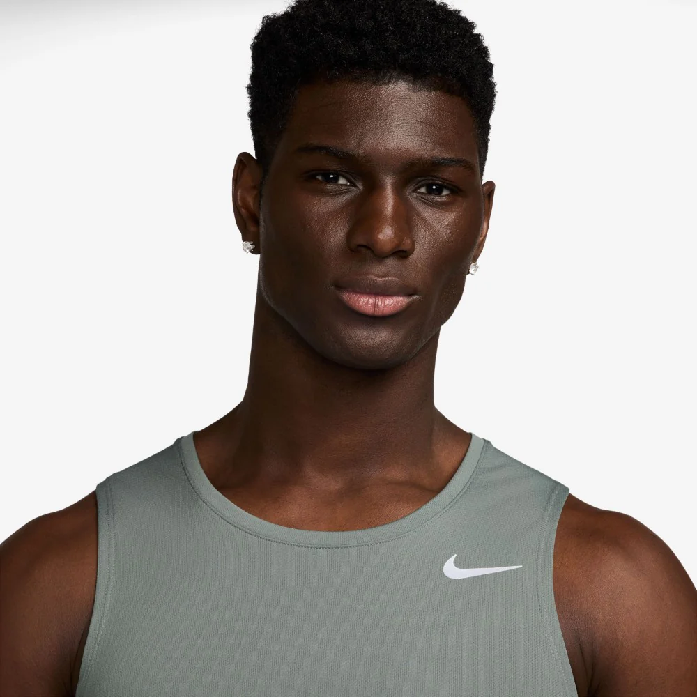 Miler Dri-FIT Running Tank Top - Image 3