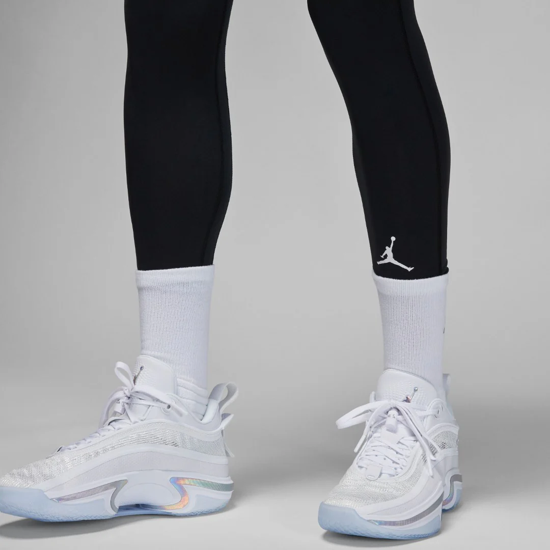 Jordan Sport Dri-FIT  3/4 Tights - Image 3