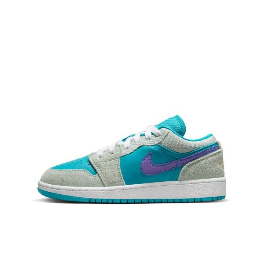 Air Jordan 1 Low SE Lifestyle Shoes - Image 7