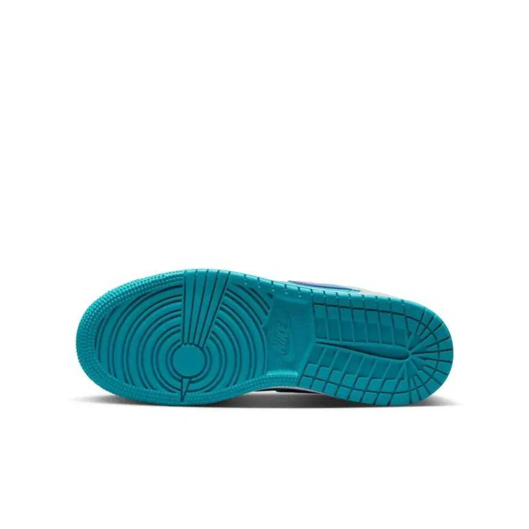 Air Jordan 1 Low SE Lifestyle Shoes - Image 8