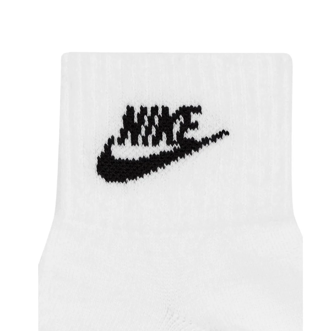 Everyday Essential Ankle Socks (3 Pairs) - Image 3