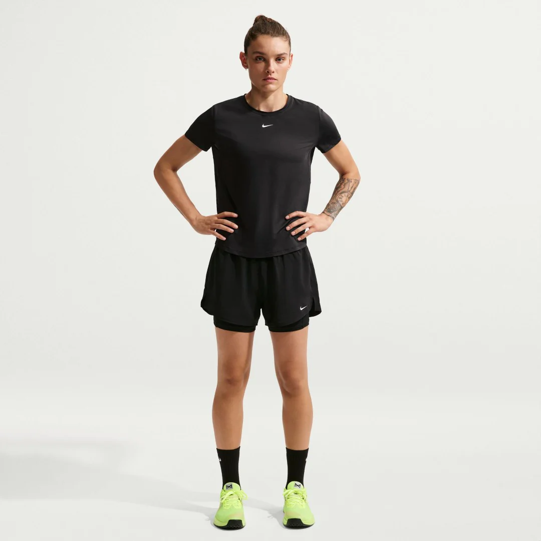 One Dri-FIT High-Waisted 2-in-1 Shorts - Image 2