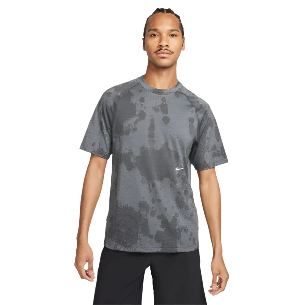Dri-FIT ADV APS Engineered Fitness T-shirt