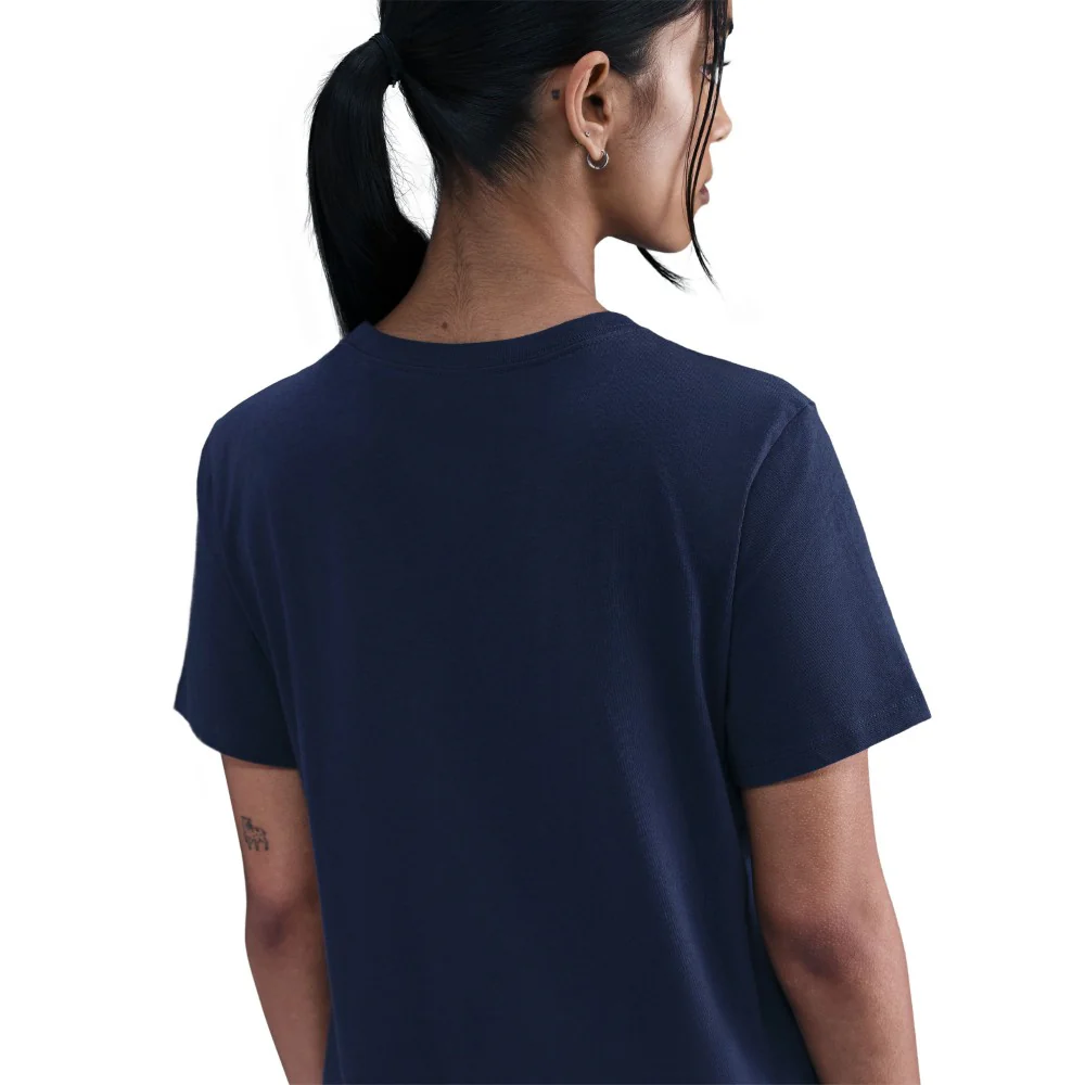 Sportswear Club Essentials T-shirt - Image 4