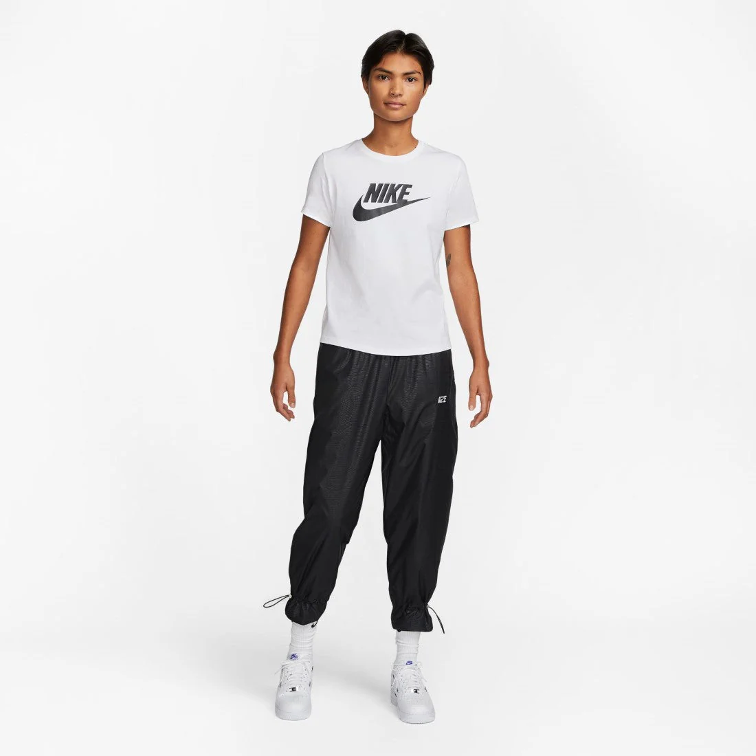 Sportswear Essentials T-shirt - Image 3