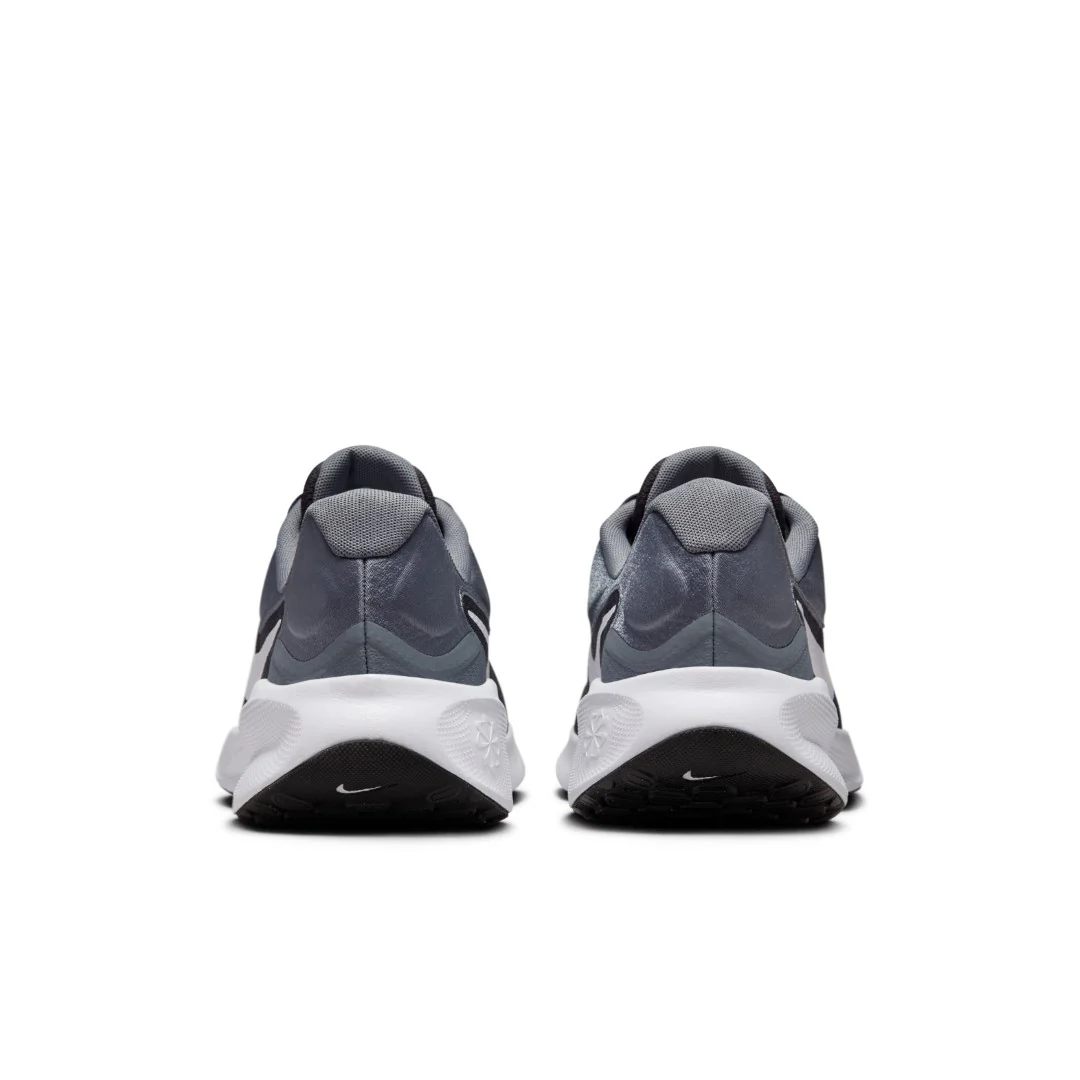 Revolution 7 Running Shoes - Image 4