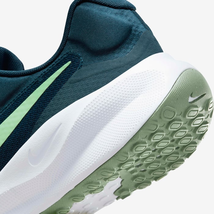 Revolution 7 Running Shoes - Image 7