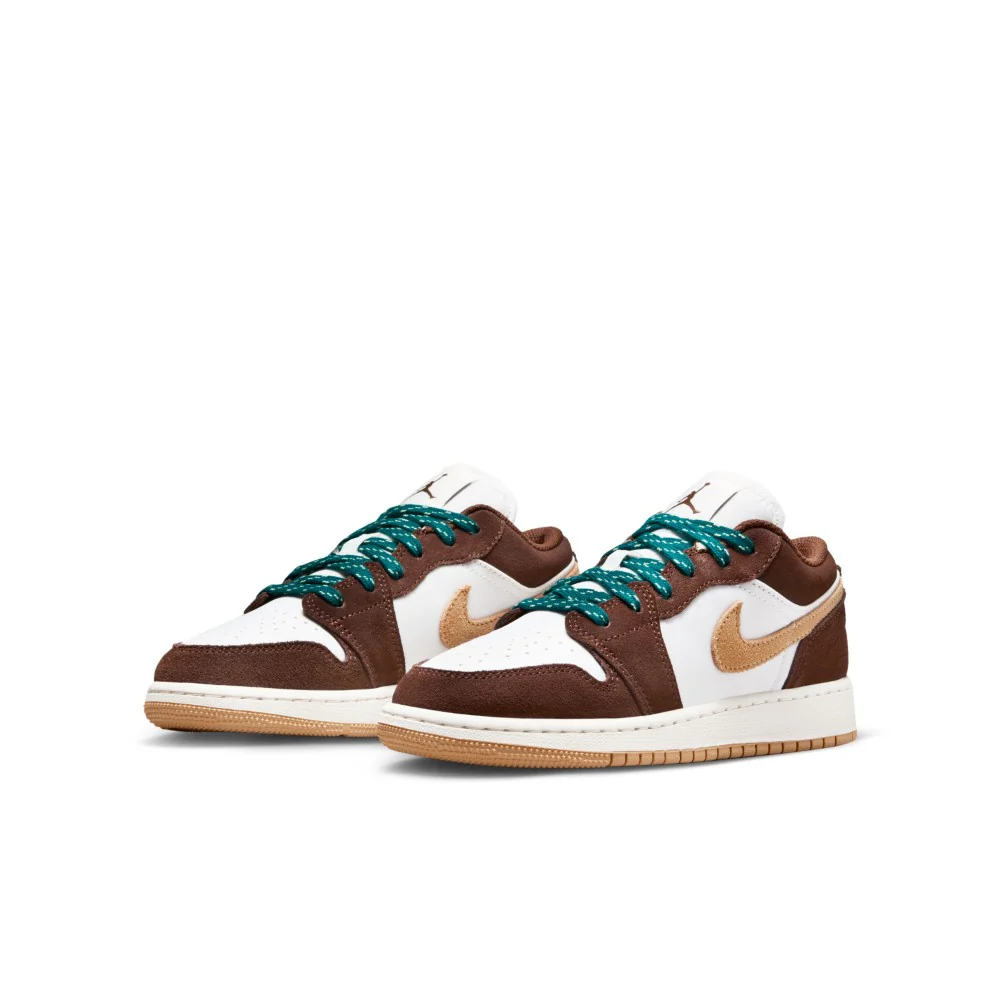 Air Jordan 1 Low SE Lifestyle Shoes - Image 3