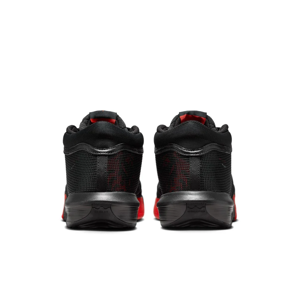 LeBron Witness 8 Basketball Shoes - Image 3