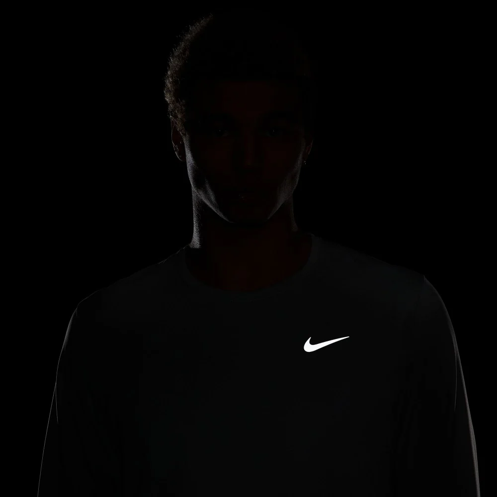 Miler Dri-FIT UV Running Long Sleeve T-shirt - Image 6
