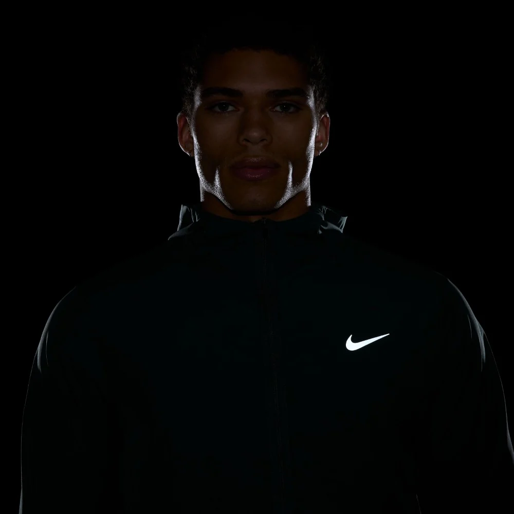 Form Dri-FIT Hooded Versatile Jacket - Image 7