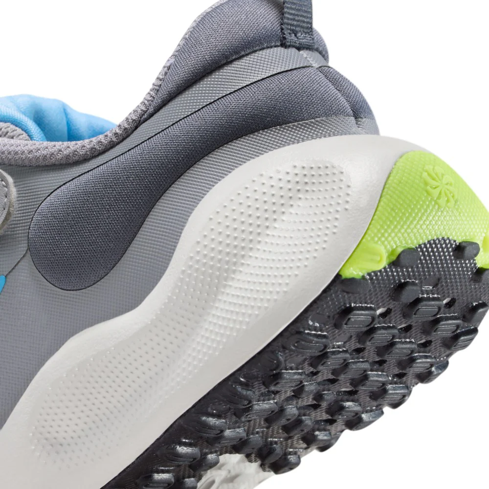 Revolution 7 Running Shoes - Image 7