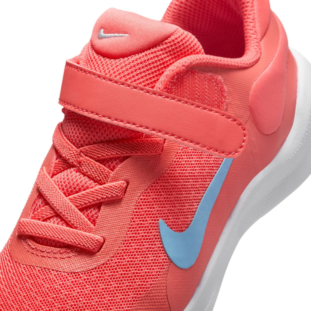 Revolution 7 Running Shoes - Image 6