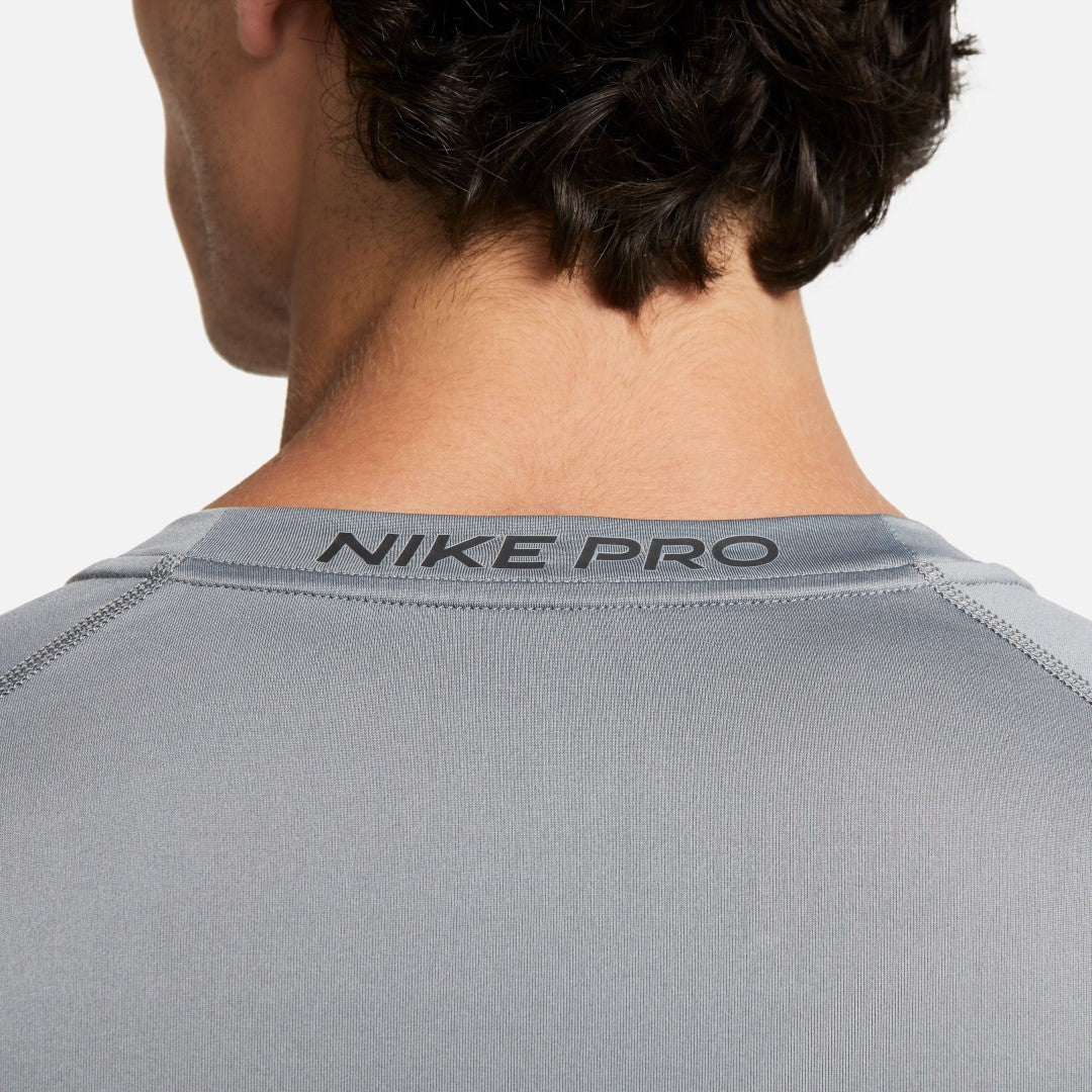 Pro Dri-FIT Tight Long-Sleeve Fitness Top - Image 4