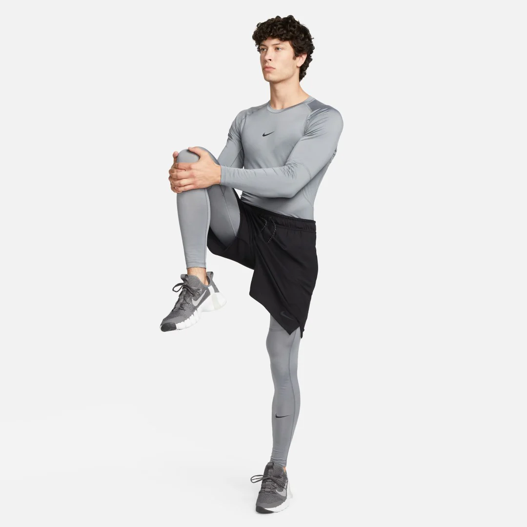 Pro Dri-FIT Tight Long-Sleeve Fitness Top - Image 5