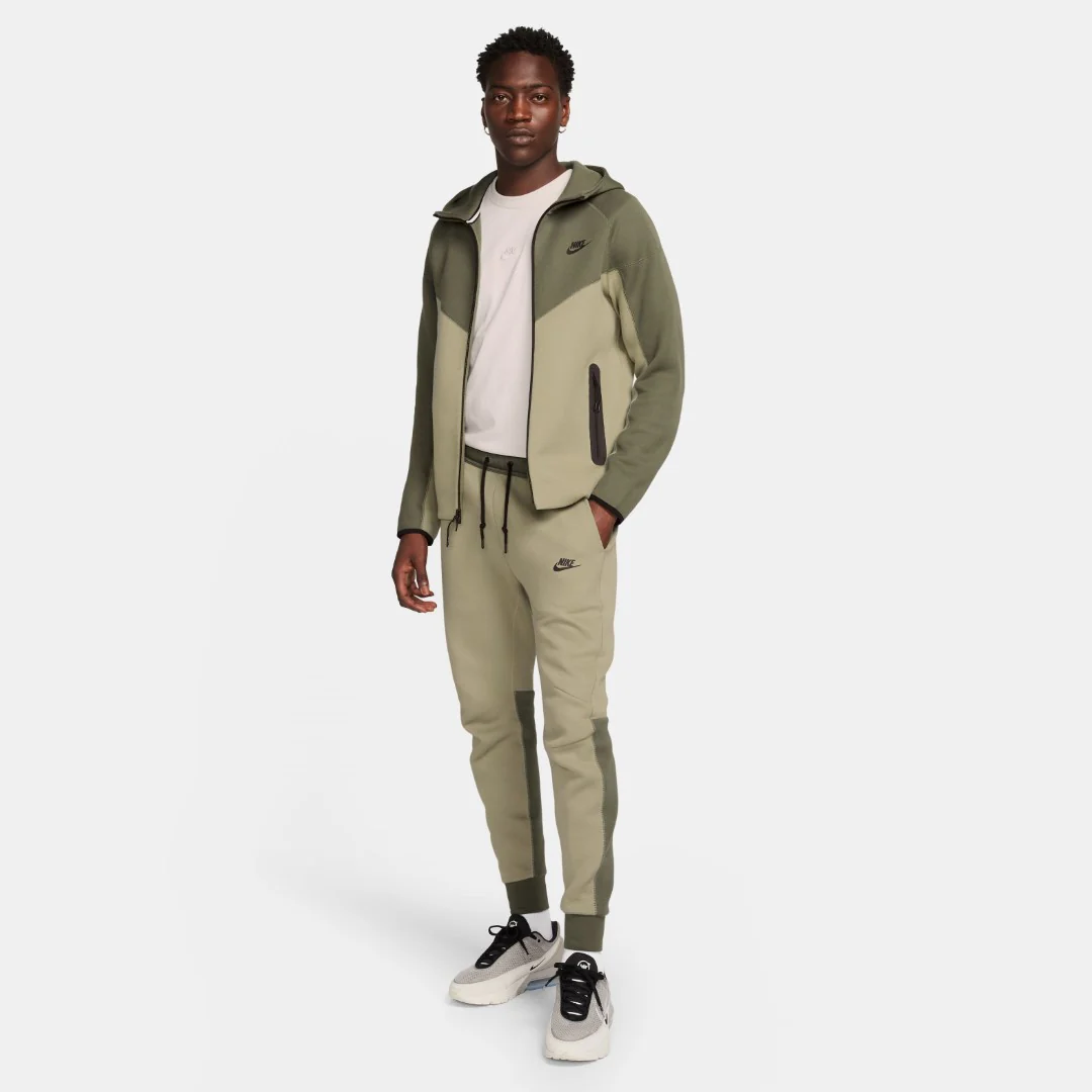 Sportswear Tech Fleece Windrunner Hoodie - Image 10