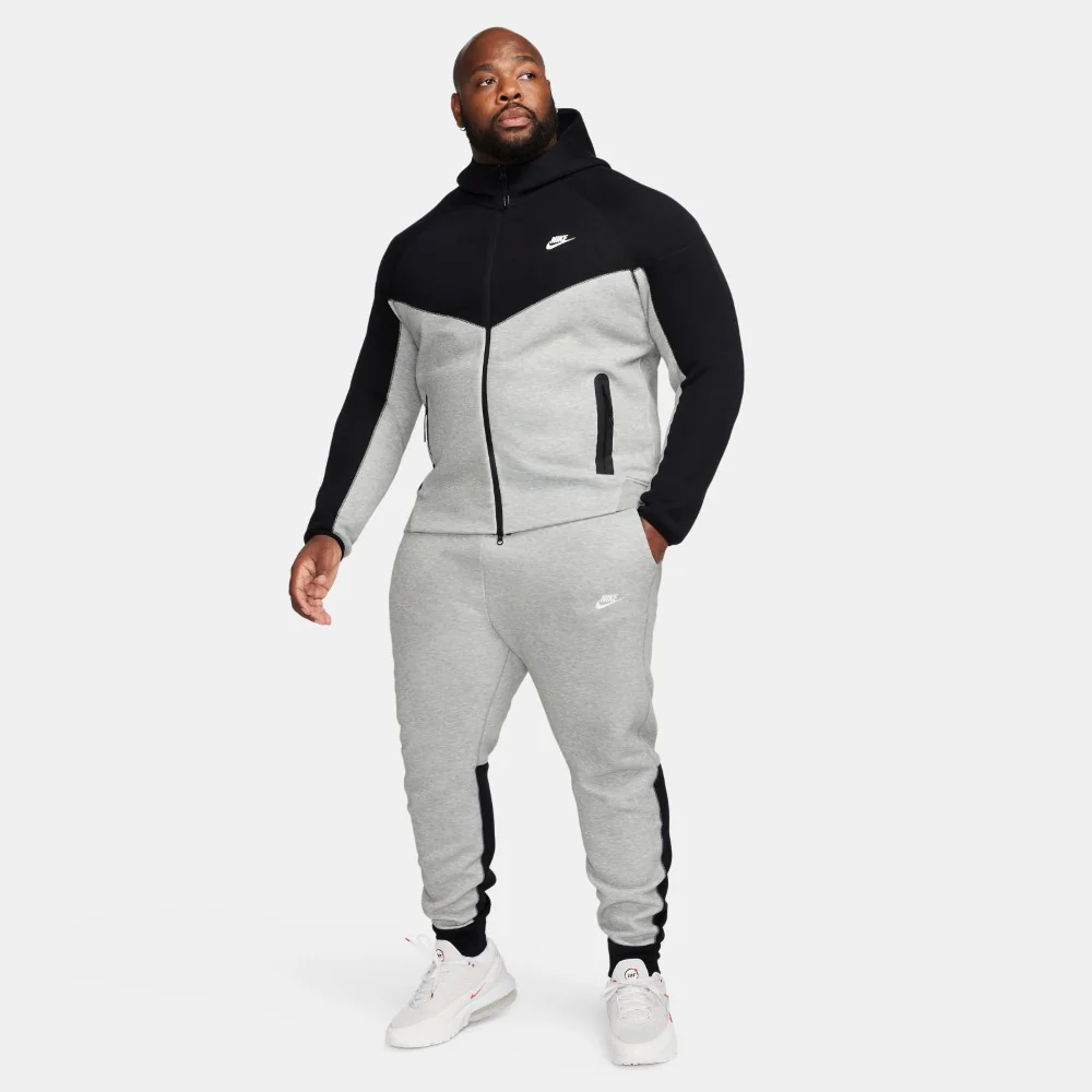 Tech Fleece Joggers - Image 11