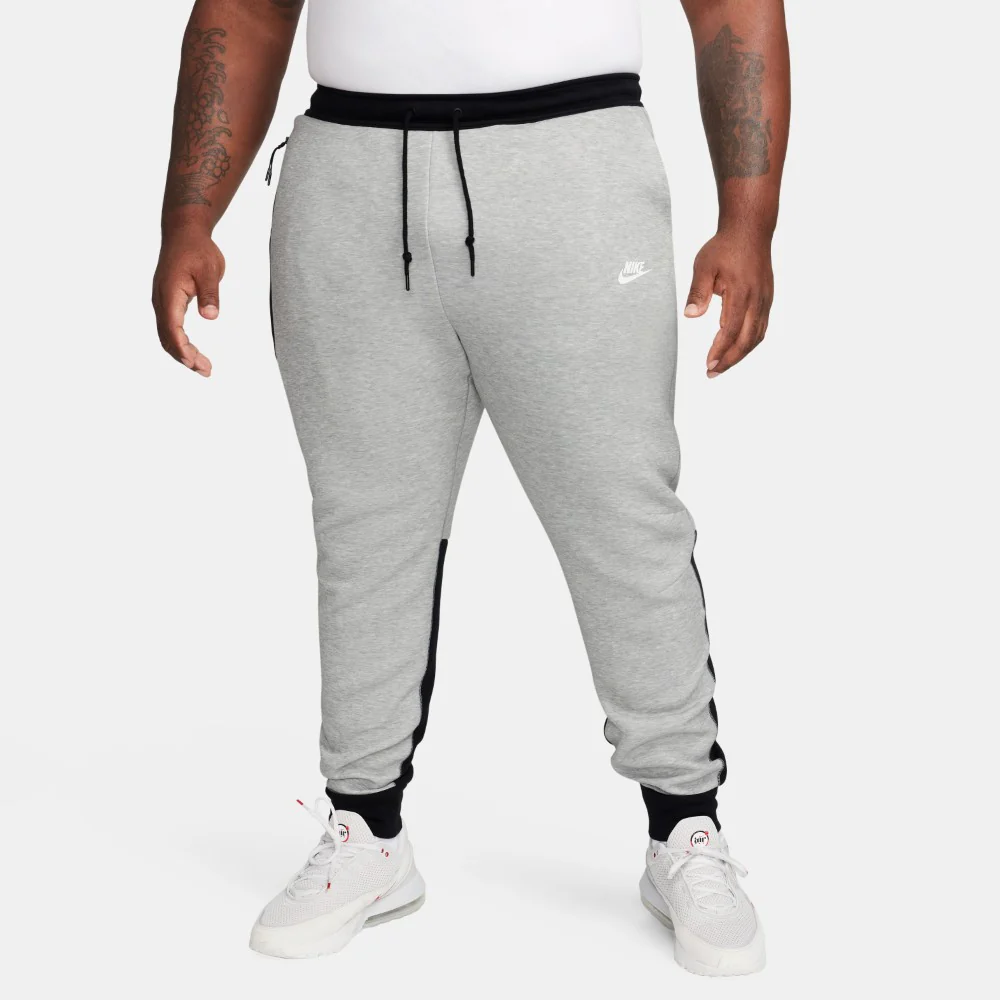 Tech Fleece Joggers - Image 18