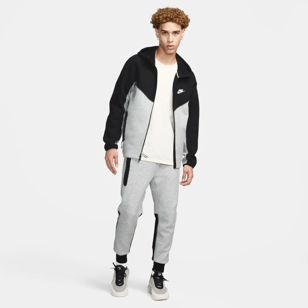 Tech Fleece Joggers - Image 5