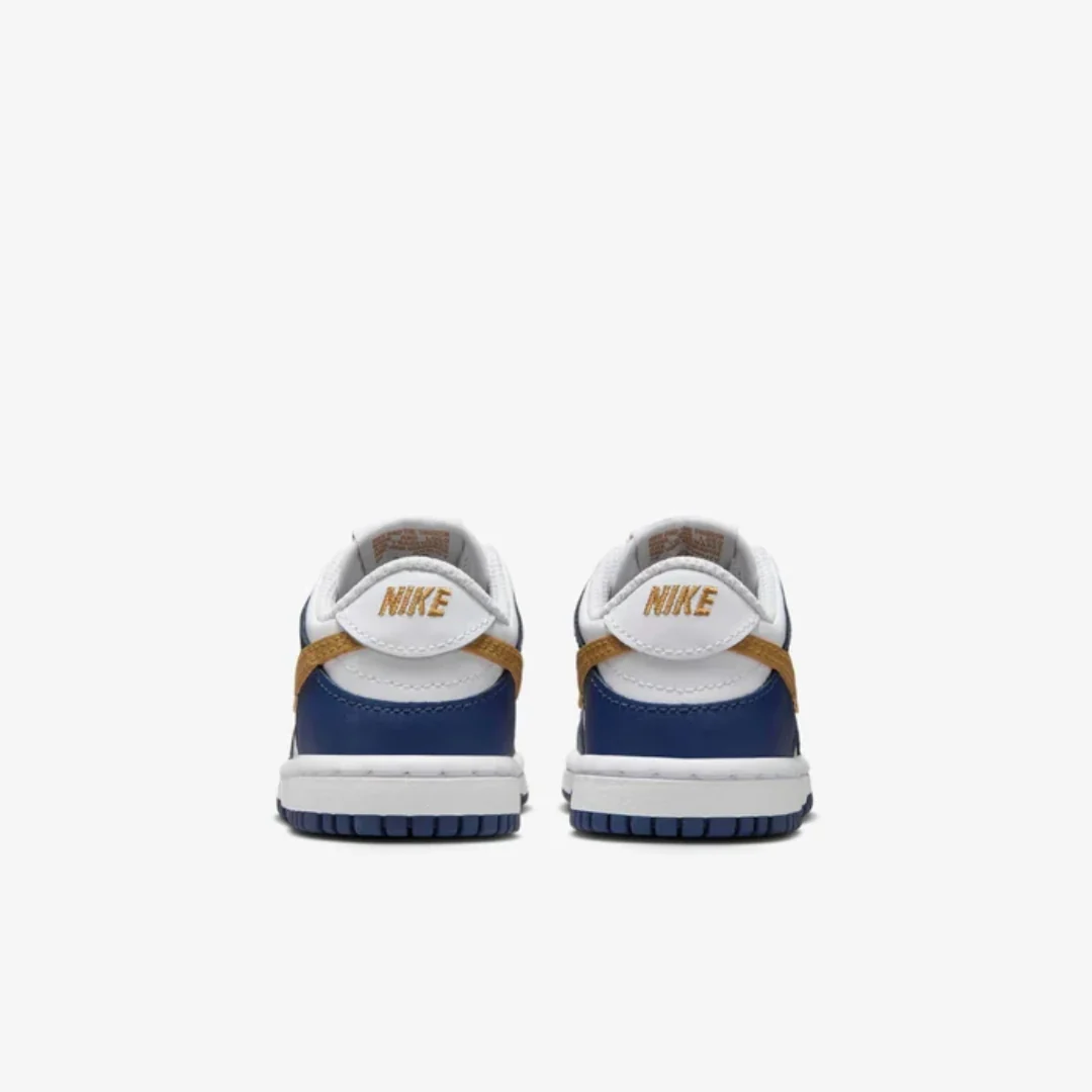 Dunk Low Lifestyle Shoes - Image 3