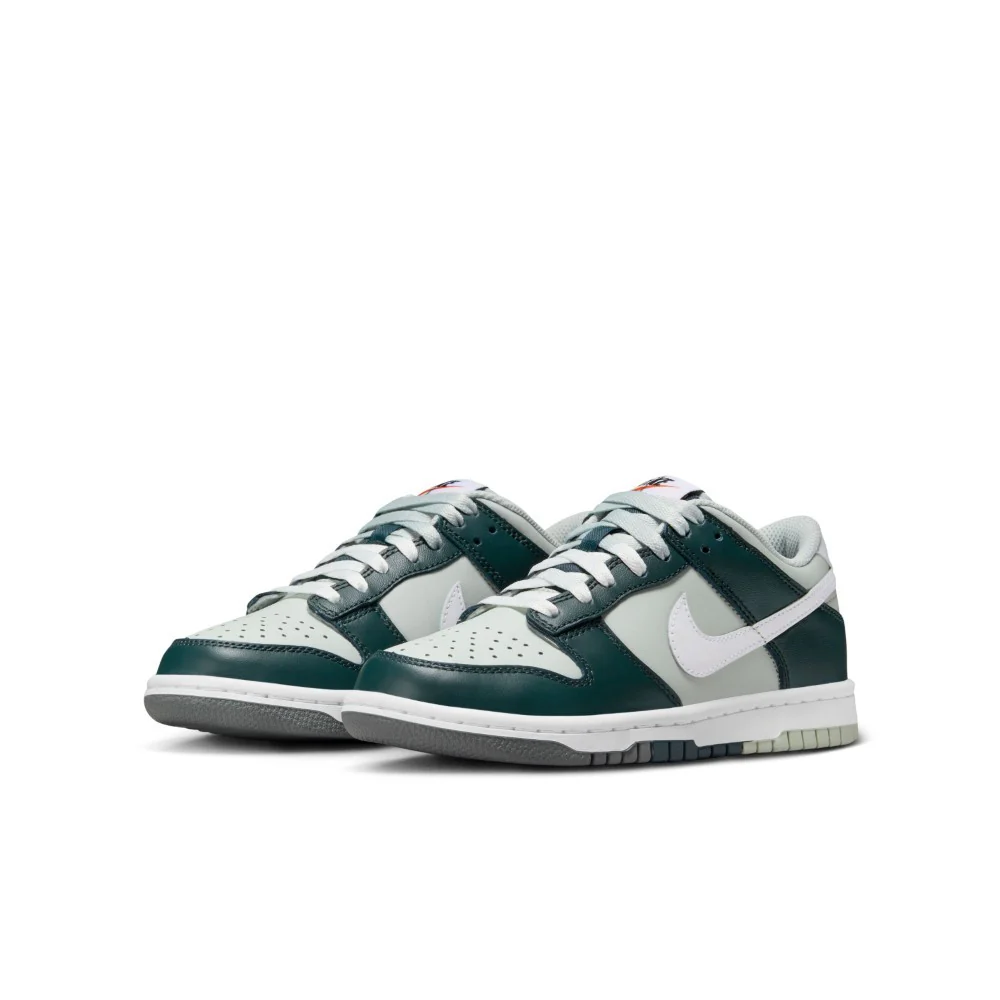 Dunk Lifestyle Shoes - Image 2