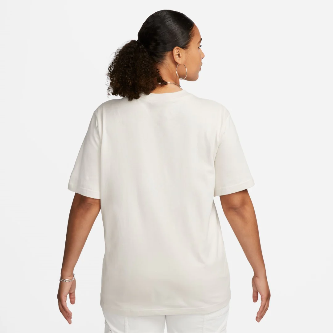 Sportswear Essential T-Shirt - Image 2