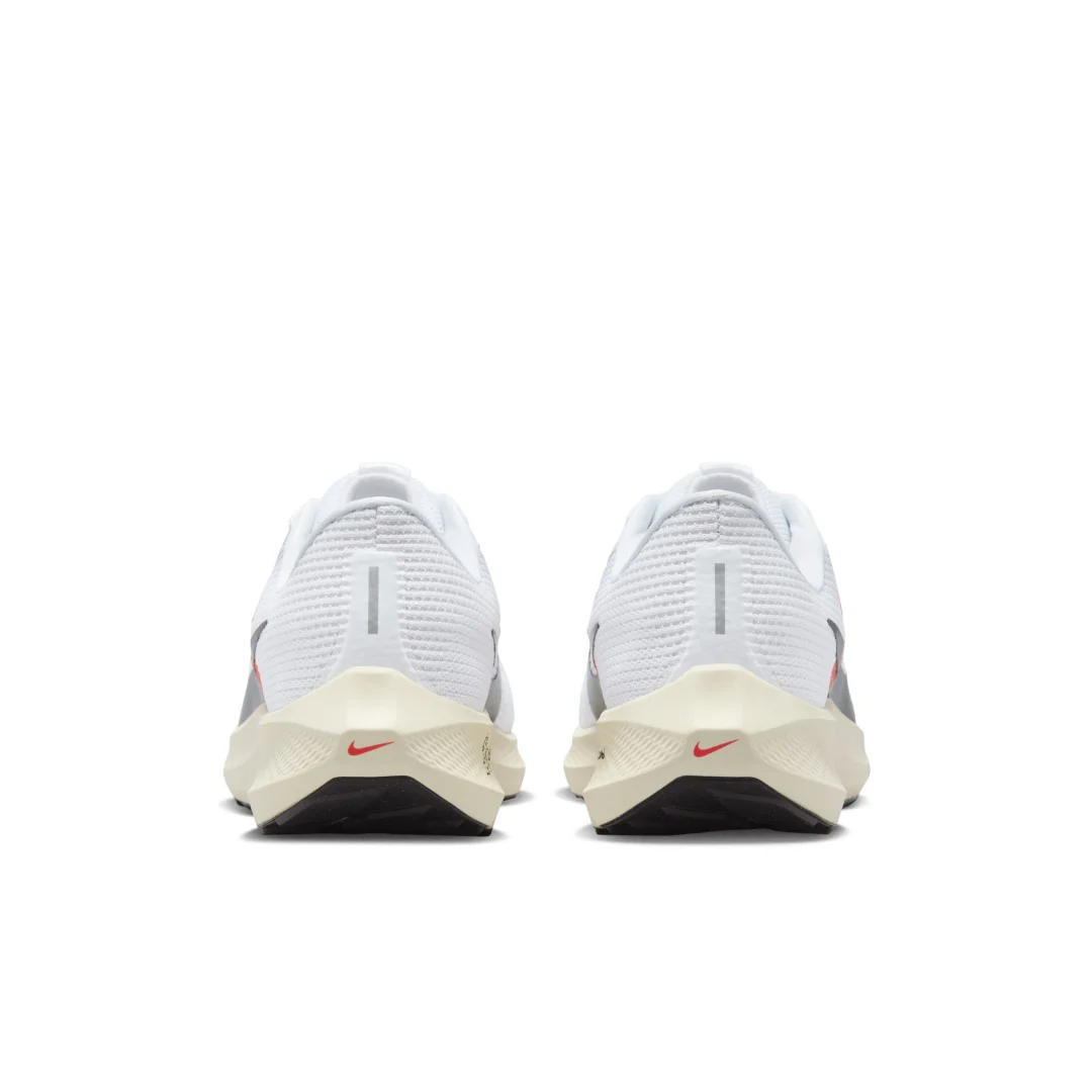 Air Zoom Pegasus 40 Ek Running Shoes - Image 2
