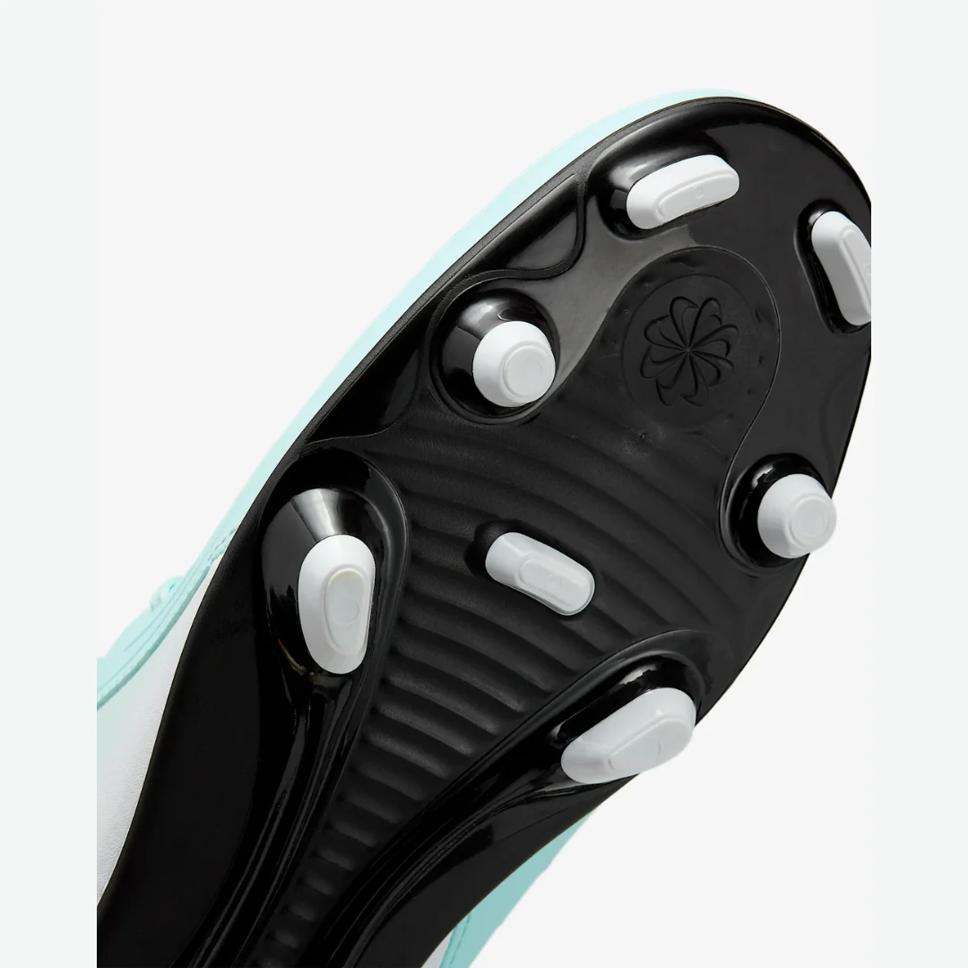 Phantom GX 2 Club MG Low-Top Soccer Cleats - Image 4