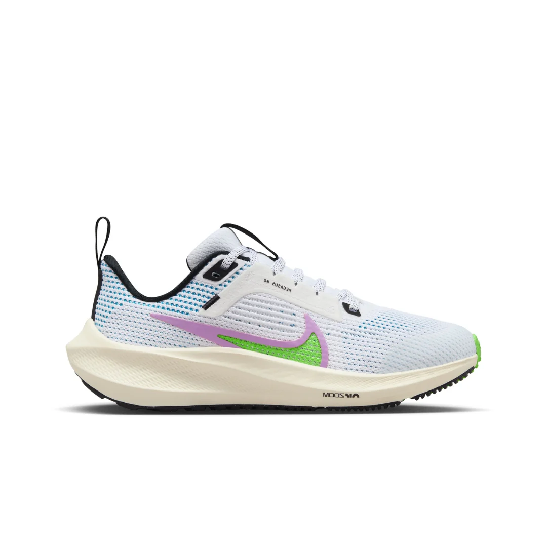 Air Zoom Pegasus 40 Road Running Shoes