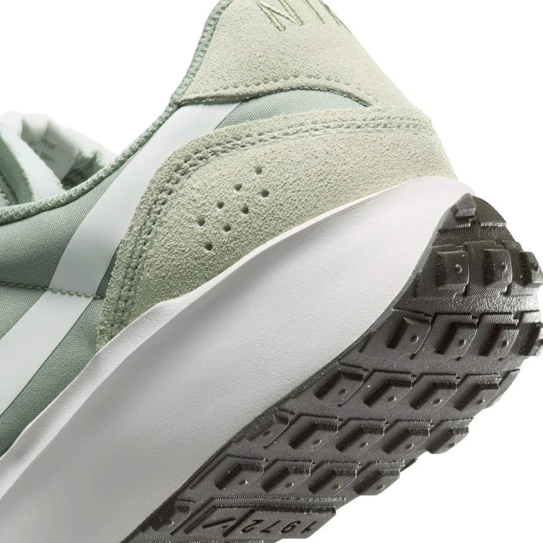 Waffle Nav Lifestyle Shoes - Image 6