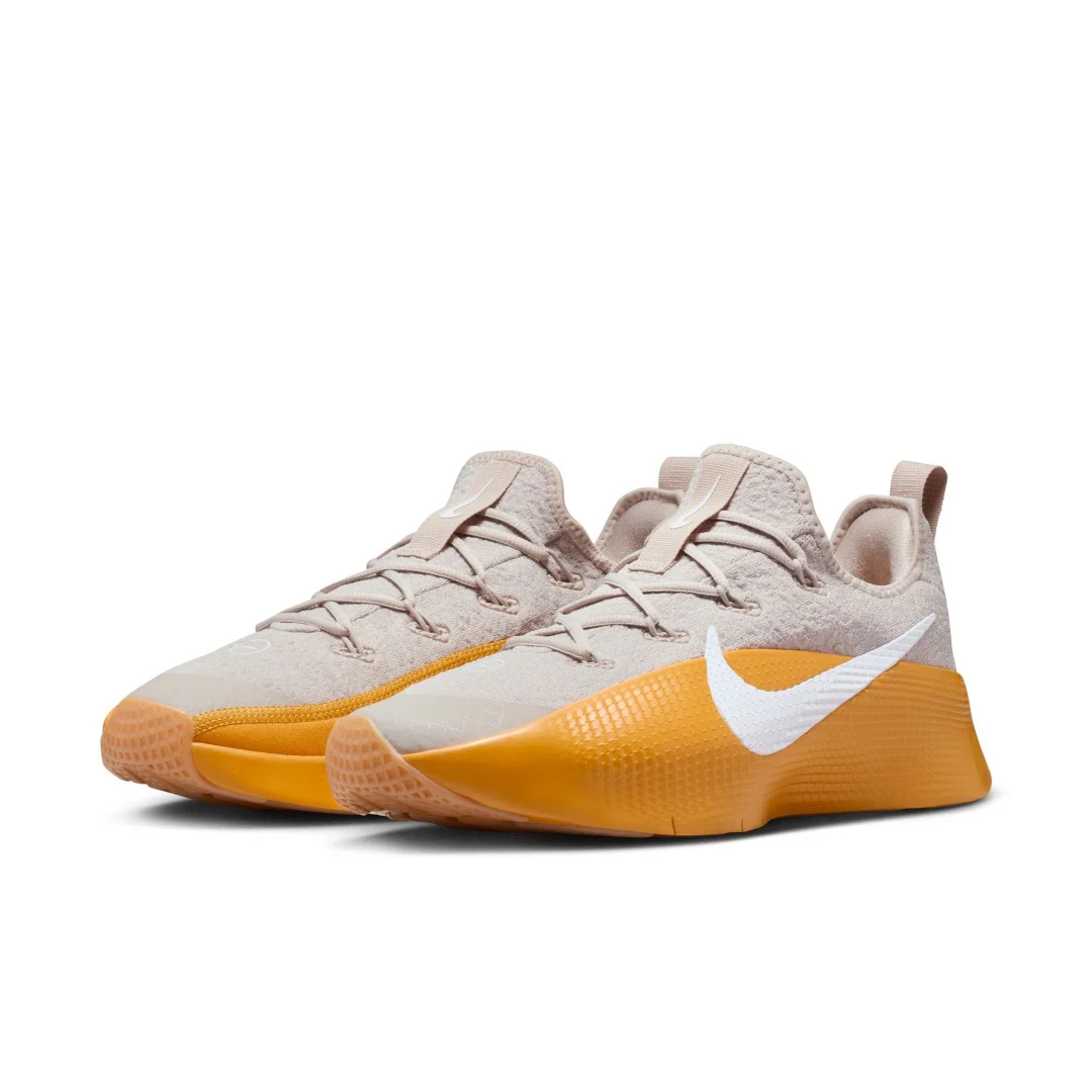 LeBron TR 1 Shoes - Image 3