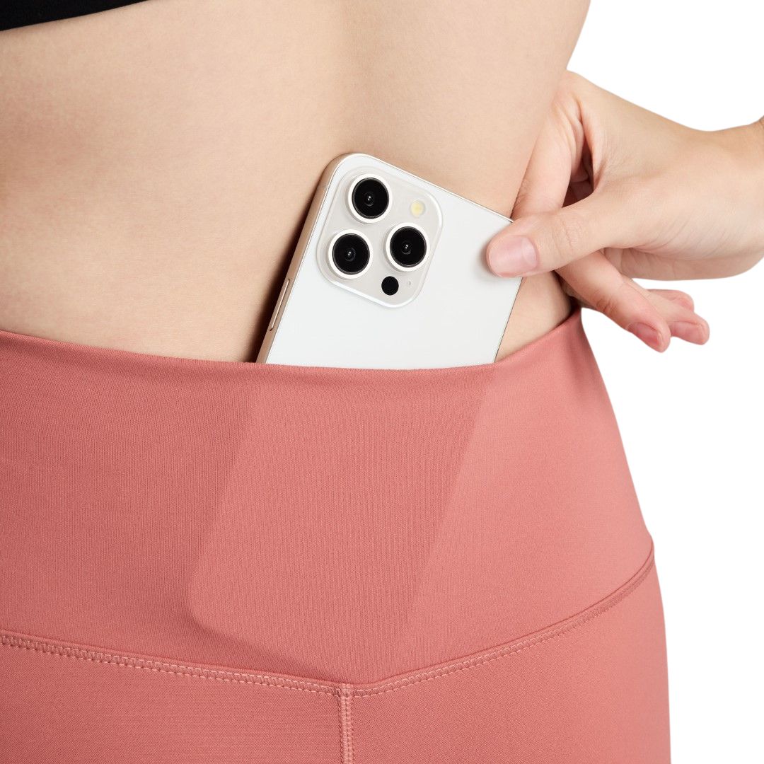 One High Waisted 7/8 Leggings - Image 6